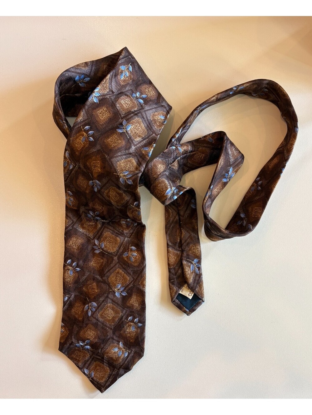 Villa Bolgheri Italia Men's Silk Necktie Brown Blue Diamond Leaf Pattern Italy